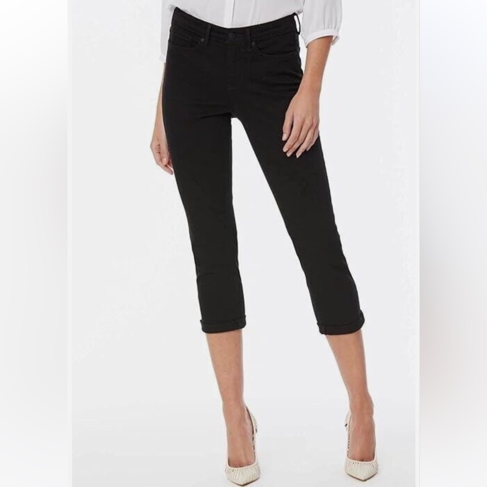 NYDJ NWT Black Roll Hem Chloe Cropped Skinny Jeans